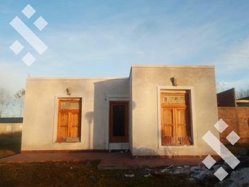 VENTA CASA 2 DORMI - Bº LOS CEREZOS 1 - PLOTTIER