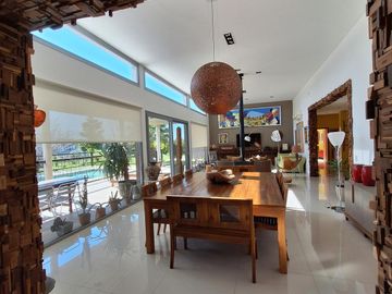 CASA EN VENTA - EM BARRIO FINCAS DE SAN VICENTE - Canning