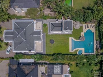 Exclusiva Casa en venta  Barrio Septiembre: Confort y Elegancia - CDR