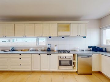 Departamento Penthouse  Frente al mar en venta en  Pinamar - Villa del Mar