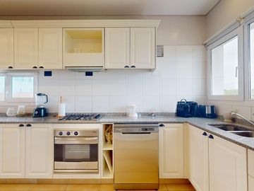 Departamento Penthouse  Frente al mar en venta en  Pinamar - Villa del Mar
