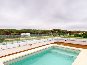 Departamento Penthouse  Frente al mar en venta en  Pinamar - Villa del Mar