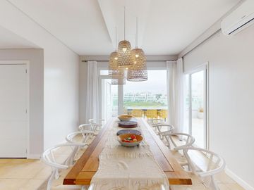 Departamento Penthouse  Frente al mar en venta en  Pinamar - Villa del Mar