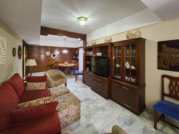 Departamento de piso exclusivo con 4 dormiorios, 4 baños y 3 cocheras