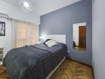 Departamento de piso exclusivo con 4 dormiorios, 4 baños y 3 cocheras