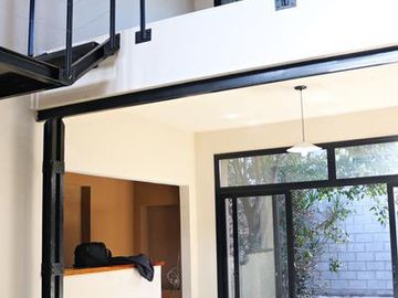 Amplia Casa | Apto Profesional | Oficina | Estudio - Pilar, Centro
