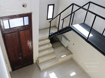 Amplia Casa | Apto Profesional | Oficina | Estudio - Pilar, Centro