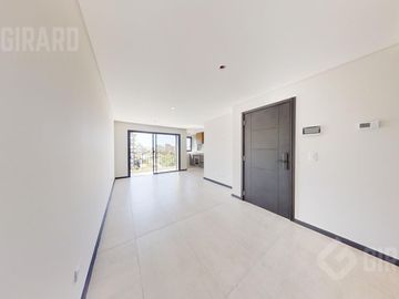 Venta, departamento a estrenar de 2 amb con cochera, zona chauvin.