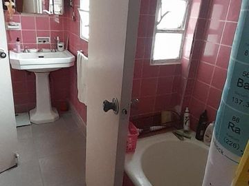 Departamento en venta - 2 Dormitorios 1 Baño - Cochera - 90Mts2 - Rosario, Santa Fe