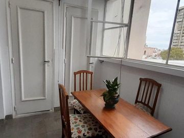 Departamento en venta - 2 Dormitorios 1 Baño - Cochera - 90Mts2 - Rosario, Santa Fe