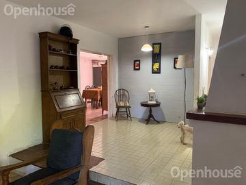 VENTA OPORTUNIDAD CASA CON EXCELENTE UBICACION!!!!
