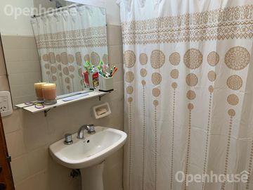 VENTA OPORTUNIDAD CASA CON EXCELENTE UBICACION!!!!
