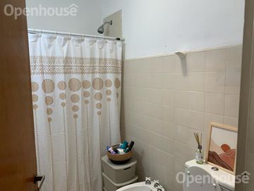 VENTA OPORTUNIDAD CASA CON EXCELENTE UBICACION!!!!