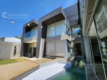 Se vende Casa nueva en Barrio Privado Panambi Amoblada