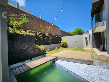 Se vende Casa nueva en Barrio Privado Panambi Amoblada