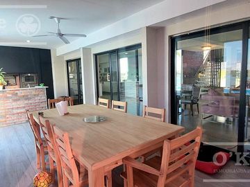 Excelente casa en venta en Barrio Villalobos Pueblos del Plata  Hudson!