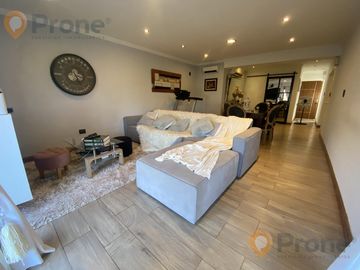 VENTA CASA DE CALIDAD 2 DORMITORIOS CON PILETA EN PUNTA CHACRA