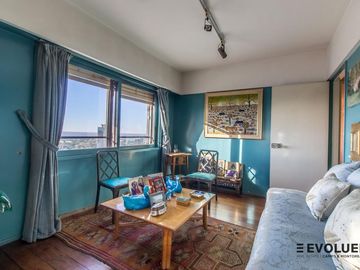 Departamento con  vistas Panorámicas y 3 cocheras en Torre Camps, Palermo