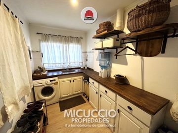 Casa en Venta, Los Andes,  B° San Patricios,  a dos cuadras de Panamericana, Benavidez Norte.