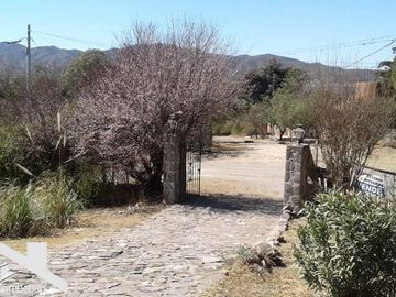 VENTA DE CASA MAS DEPARTAMENTO CON PILETA CON VISTA AL LAGO SAN ROQUE Ref: 1024