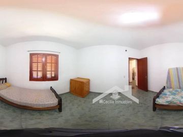 VENTA DE CASA MAS DEPARTAMENTO CON PILETA CON VISTA AL LAGO SAN ROQUE Ref: 1024