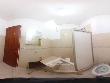 VENTA DE CASA MAS DEPARTAMENTO CON PILETA CON VISTA AL LAGO SAN ROQUE Ref: 1024
