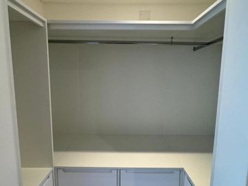 Venta de departamento 3 ambientes en Puerto Madero