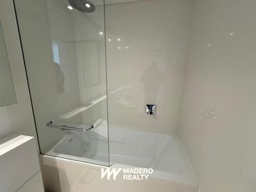 Venta de departamento 3 ambientes en Puerto Madero