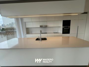 Venta de departamento 3 ambientes en Puerto Madero