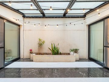 DEPARTAMENTO DE TRES DORMITORIOS VENTA PATIO DE USO EXCLUSIVO MARTIN ROSARIO