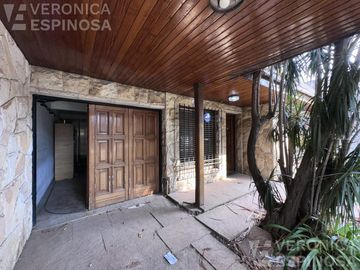 Casa en venta en Moron
