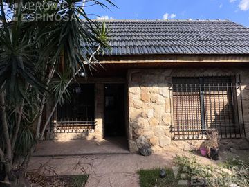 Casa en venta en Moron