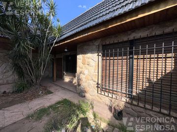 Casa en venta en Moron