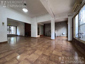 Casa en venta en Moron