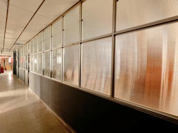 Venta, Fabrica/Galpón, 1633 m2 en 2 plantas con local a la calle, Ruta 2 y Strobel