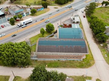 Venta, Fabrica/Galpón, 1633 m2 en 2 plantas con local a la calle, Ruta 2 y Strobel