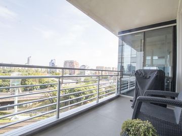 Departamento 4 ambientes en Complejo Al Río con 2 cocheras y baulera