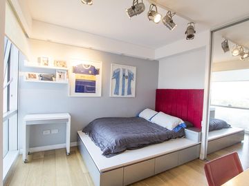Departamento 4 ambientes en Complejo Al Río con 2 cocheras y baulera