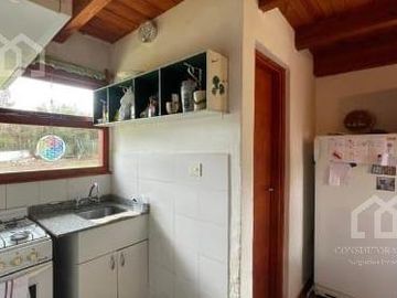 Venta Local Gastronómico y 2 Viviendas