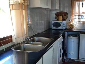 Venta Local Gastronómico y 2 Viviendas