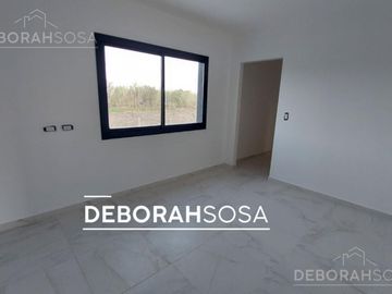 Casa en - Venta- en Puertos del Lago- Zona Norte- Escobar-4 ambientes