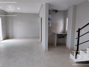 Venta Duplex 3 ambientes a estrenar en Berazategui