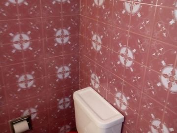 PH en venta - 5 Dormitorios 4 Baños - 299Mts2 - Rafael Calzada, Almirante Brown