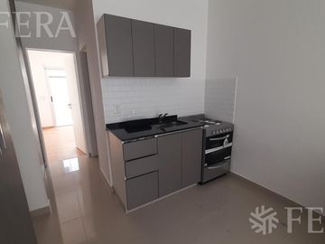 Venta de Departamento 2 ambientes con patio en Wilde (30409)