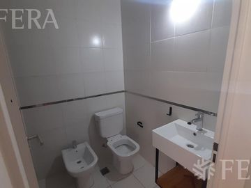 Venta de Departamento 2 ambientes con patio en Wilde (30409)