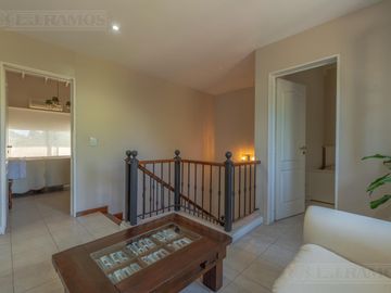 Casa en  venta en Barrio Maschwitz Privado