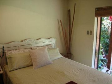 Casa en venta - 4 Dormitorios 2 Baños - Cocheras - 630Mts2 - Burzaco