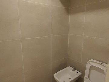 Imponente Chalet de 9 amb sobre Lote de 2.000 m2!