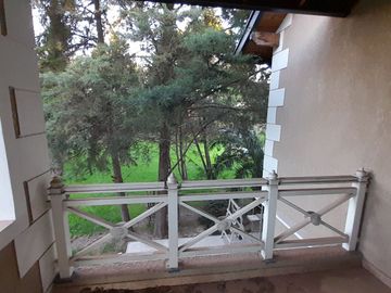 Imponente Chalet de 9 amb sobre Lote de 2.000 m2!
