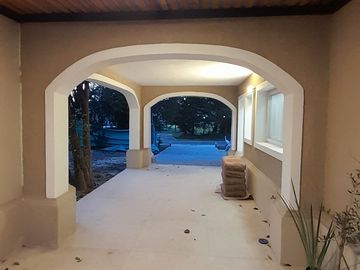 Imponente Chalet de 9 amb sobre Lote de 2.000 m2!
